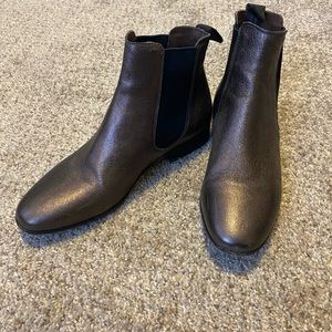 Trending Metallic Leather Chelsea Ankle Booties